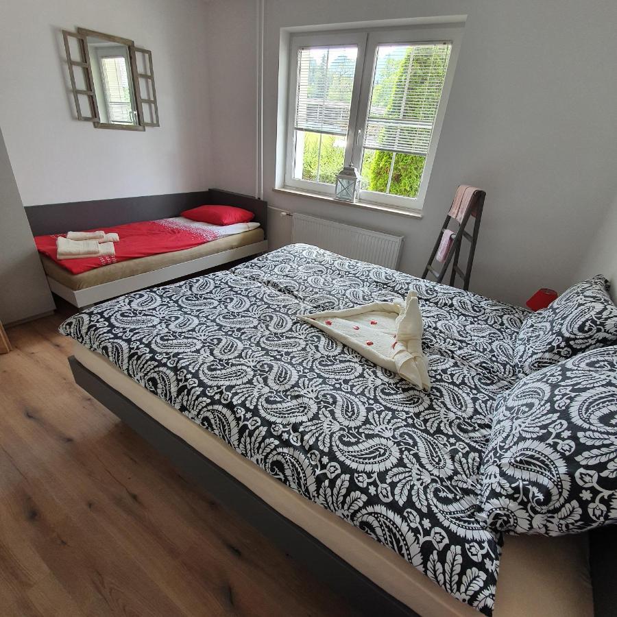 Apartma Rozle Mojstrana Eksteriør bilde