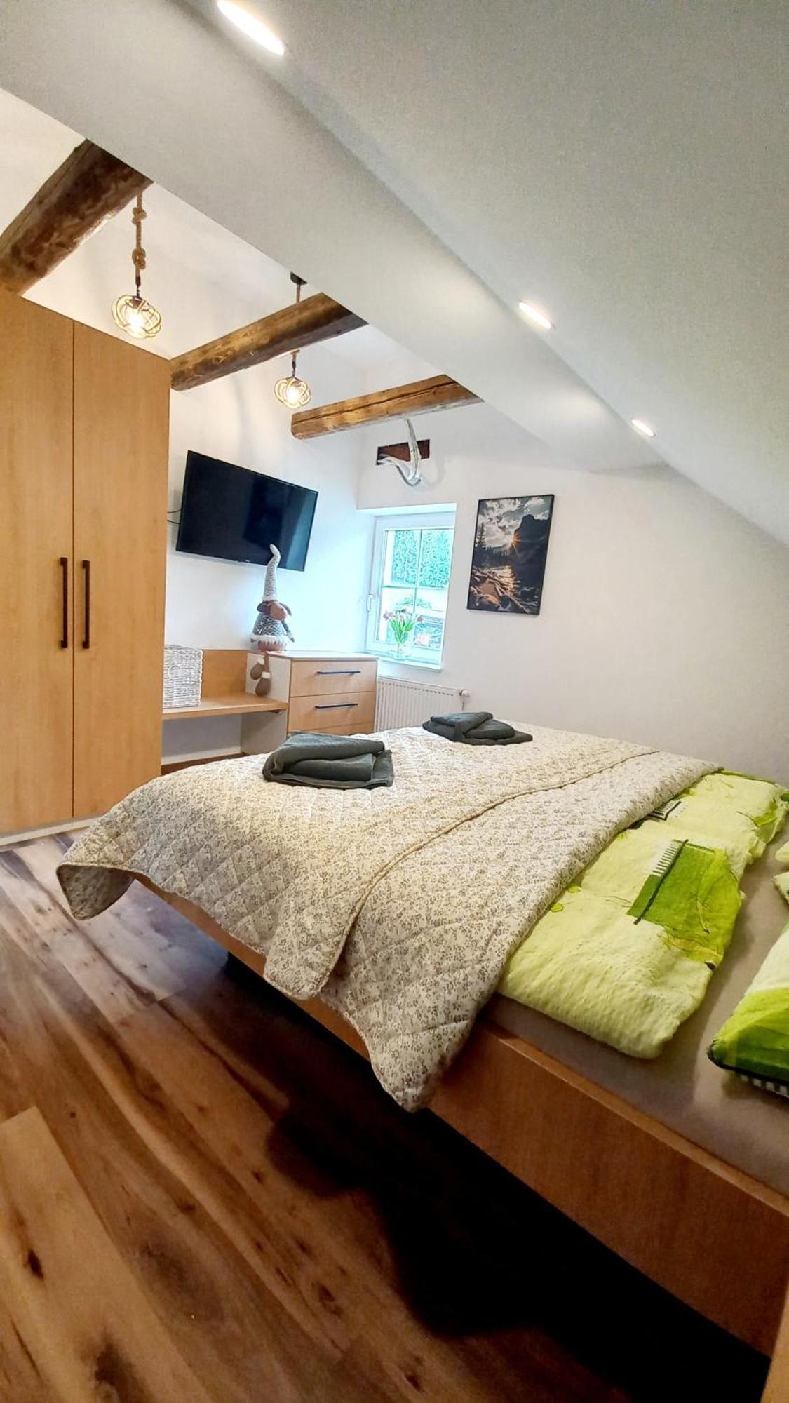 Apartma Rozle Mojstrana Eksteriør bilde